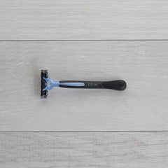 No Logo Gillette Triple Bladed Razor